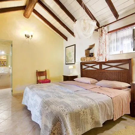 House Betancuría